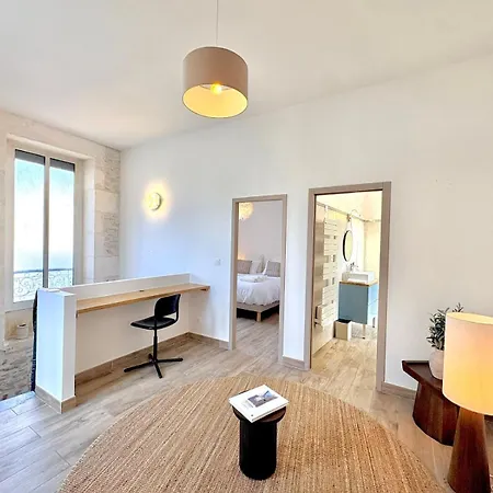 Дом отдыха Duplex Central, 2 Personnes, Centre-ville, Lit 180x200 *
